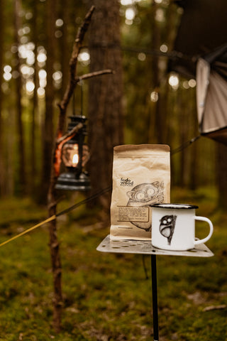 Immer griffbereit: Der Packsack verwandelt sich unterwegs in einen Ridgeline-Organizer – für Lampe, Handy oder alles, was du nachts brauchst.